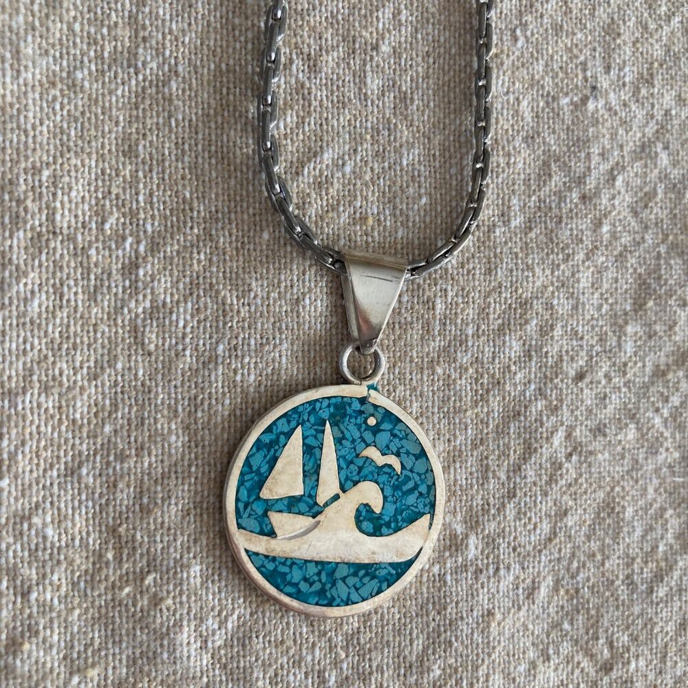 Sterling Silver & Turquoise Pendant on Chain - Picture 2 of 11